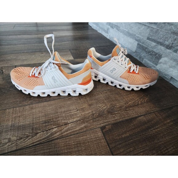 On Clouds Shoes - Women’s Size 7 On Cloud Running Athletic Shoes Orange/White